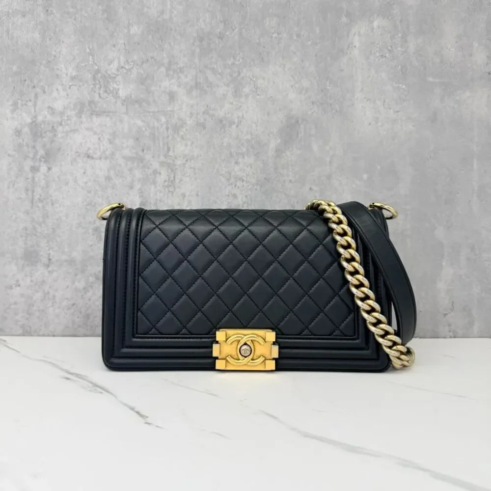 Chanel Women Pre-Loved Bag Very Good Condition